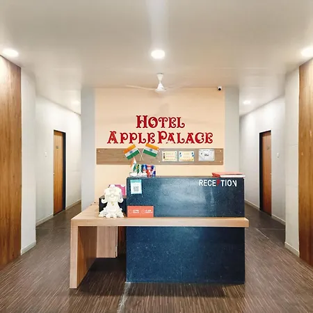 Hotel Apple Palace-3